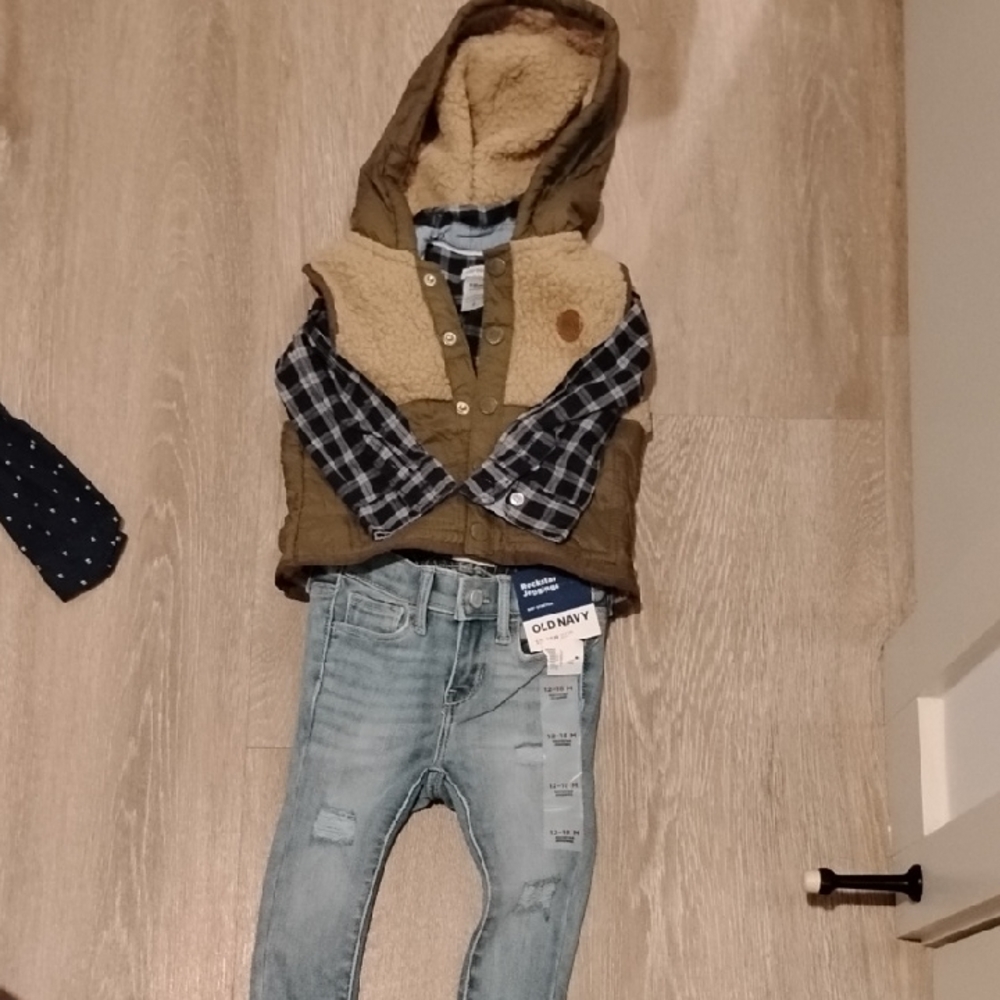 Old Navy Green Vest with Blue Plaid Shirt and Light Jeans